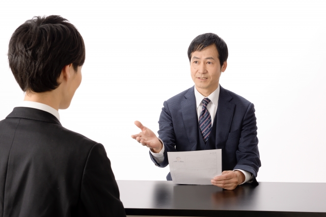 日本　若者　中国　就職