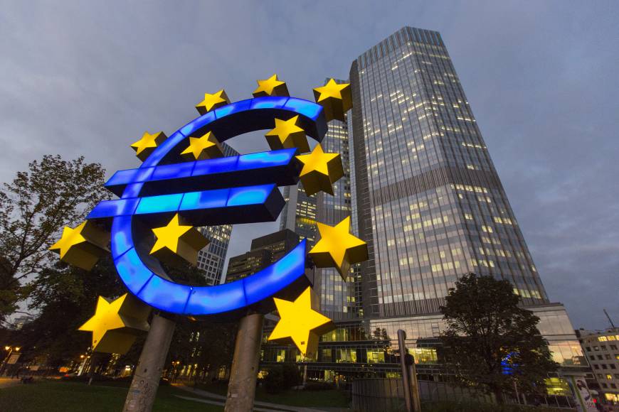 ECB（欧州中銀）　量的緩和　終了